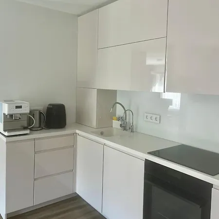 Hipodromo Street Апартаменти